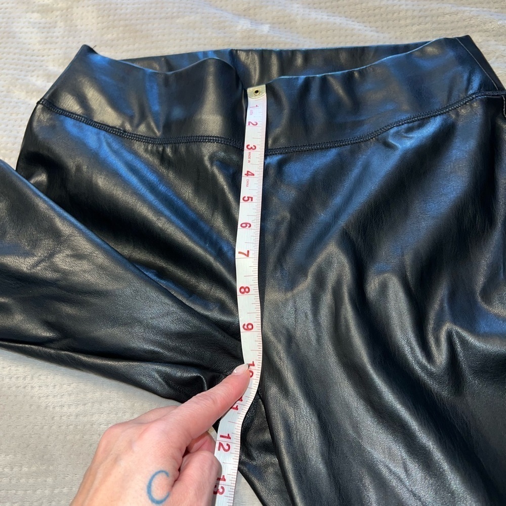 I.N.C. faux Leather Pants size 8 - Picture 5 of 6
